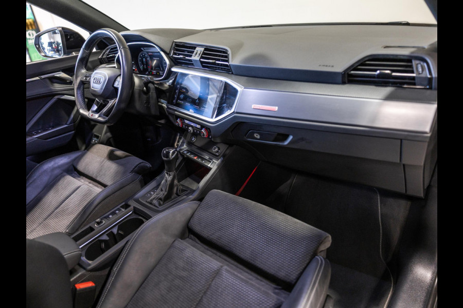 Audi Q3 45 TFSI e S-Line edition / 245pk / Panorama dak / Achteruitrij camera / Keyless / Sfeerverlichting /