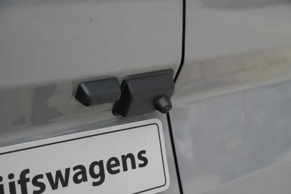 Ford E-Transit Custom 320 L1H1 Limited 71 kWh 218pk - 2x Schuifdeur - Trekhaak - ProPower - Camera - Carplay - Rijklaar