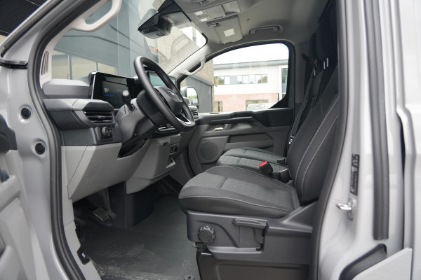 Ford E-Transit Custom 320 L1H1 Limited 71 kWh 218pk - 2x Schuifdeur - Trekhaak - ProPower - Camera - Carplay - Rijklaar