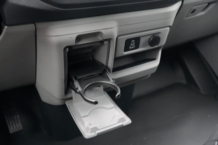 Ford E-Transit Custom 320 L1H1 Limited 71 kWh 218pk - 2x Schuifdeur - Trekhaak - ProPower - Camera - Carplay - Rijklaar