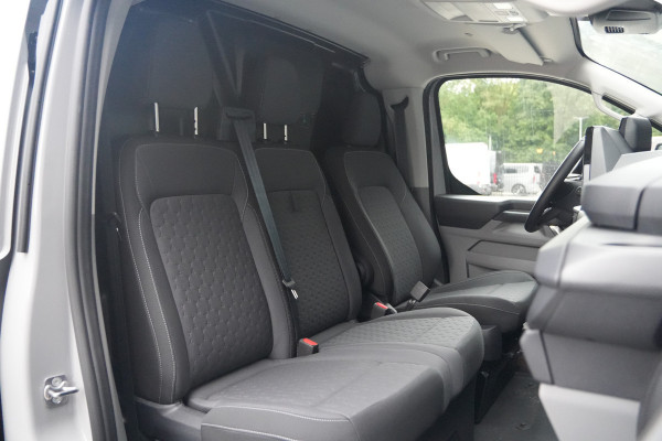 Ford E-Transit Custom 320 L1H1 Limited 71 kWh 218pk - 2x Schuifdeur - Trekhaak - ProPower - Camera - Carplay - Rijklaar