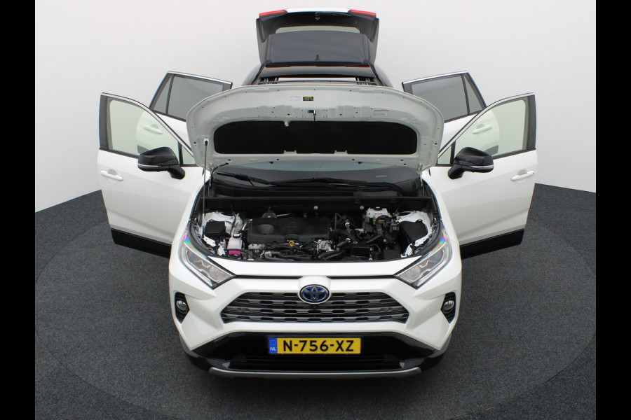 Toyota RAV4 2.5 Hybrid Bi-Tone | NL Auto | Panodak | Elek. Stoelen | 360 Camera | Apple Carplay/ Android | Bi-Tone | Prijs Rijklaar !!
