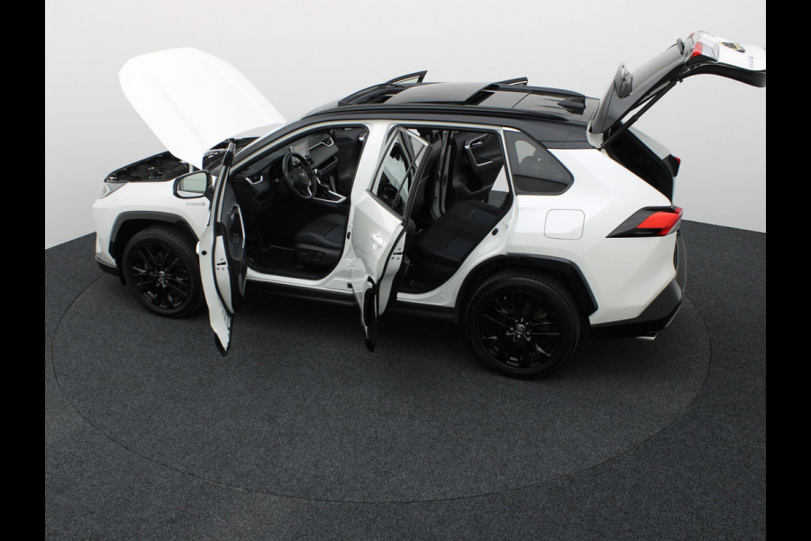 Toyota RAV4 2.5 Hybrid Bi-Tone | NL Auto | Panodak | Elek. Stoelen | 360 Camera | Apple Carplay/ Android | Bi-Tone | Prijs Rijklaar !!