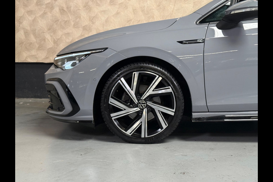 Volkswagen Golf 1.5 eTSI R-Line Edition | Pano | Keyless | Carplay | Sfeerverlichting | Stoel/Stuurverwarming | HUD