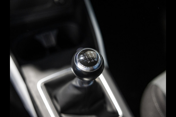 Audi Q2 30 TFSI Pro Line / 116pk / Stoelverwarming / Automatische klimaatregeling /