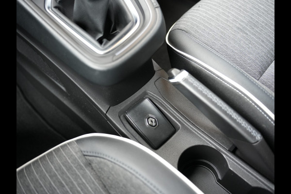 Renault Clio 1.0 TCe Intens | Keyless | Climate Control | LED Verlichting | Android/Apple Carplay | DAB |