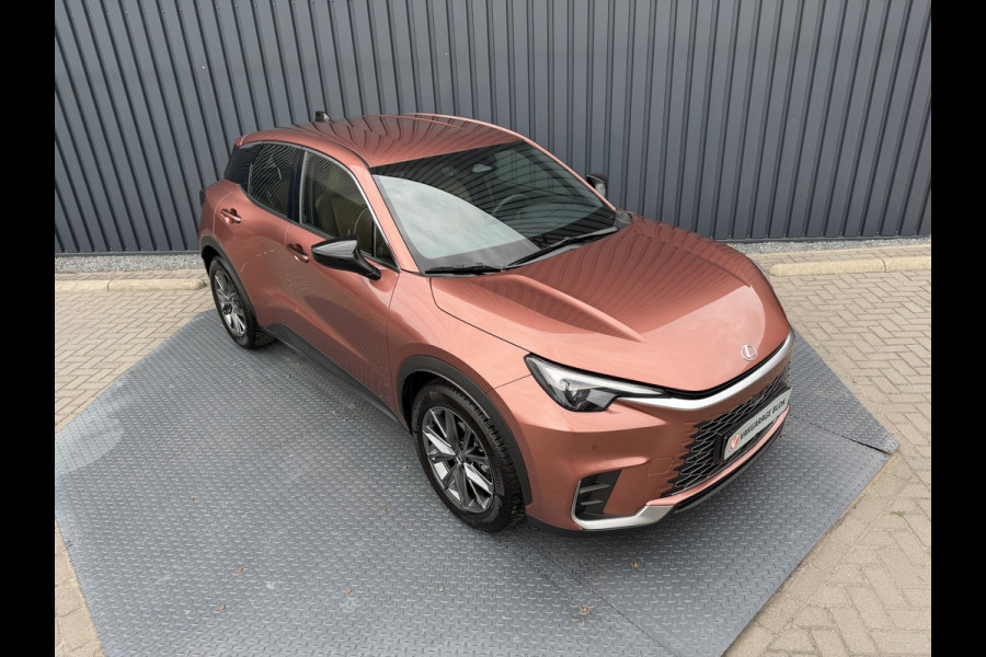 Lexus LBX 1.5 Elegant 2WD | Super combinatie: Sonic Copper/Dark Forest Leer | 10 jr GARANTIE | Rijklaar!!