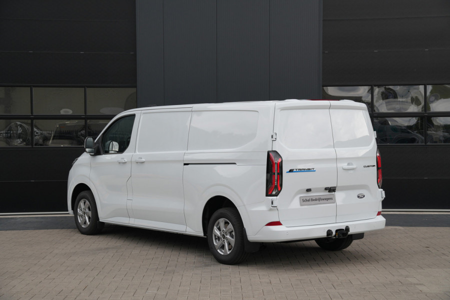 Ford E-Transit Custom 340 L2H1 Limited 71 kWh 218pk - 2x Schuifdeur - Trekhaak - Carplay - Camera - Carplay - Rijklaar