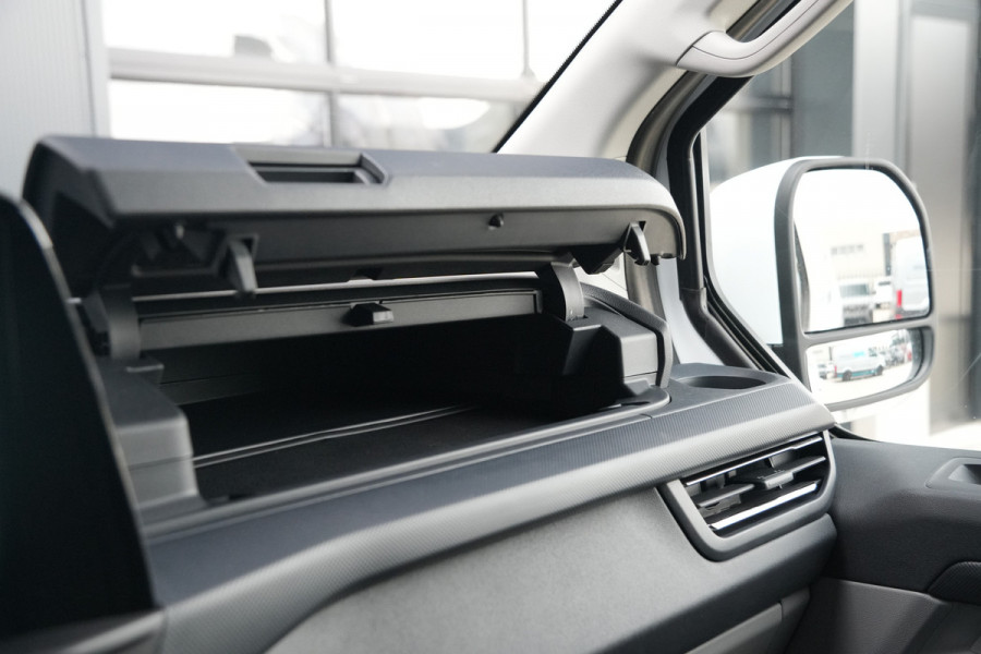 Ford E-Transit Custom 340 L2H1 Limited 71 kWh 218pk - 2x Schuifdeur - Trekhaak - Carplay - Camera - Carplay - Rijklaar