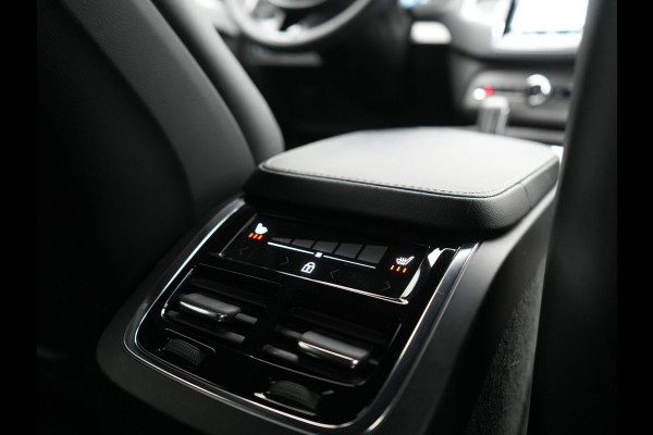 Volvo XC90 T8 Recharge AWD R-Design 7 Persoons LONG RANGE PHEV 455pk Dealer O.H. | Adaptive Cruise | 360 Camera | Lederen Sportstoelen Memory & Verwarmd | Apple Carplay | Stuur Verwarmd | Keyless | Blis | Navigatie | DAB | Virtual | Plug In Hybrid |