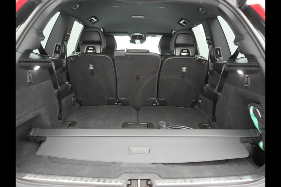 Volvo XC90 T8 Recharge AWD R-Design 7 Persoons LONG RANGE PHEV 455pk Dealer O.H. | Adaptive Cruise | 360 Camera | Lederen Sportstoelen Memory & Verwarmd | Apple Carplay | Stuur Verwarmd | Keyless | Blis | Navigatie | DAB | Virtual | Plug In Hybrid |