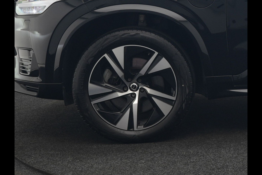 Volvo XC90 T8 Recharge AWD R-Design 7 Persoons LONG RANGE PHEV 455pk Dealer O.H. | Adaptive Cruise | 360 Camera | Lederen Sportstoelen Memory & Verwarmd | Apple Carplay | Stuur Verwarmd | Keyless | Blis | Navigatie | DAB | Virtual | Plug In Hybrid |