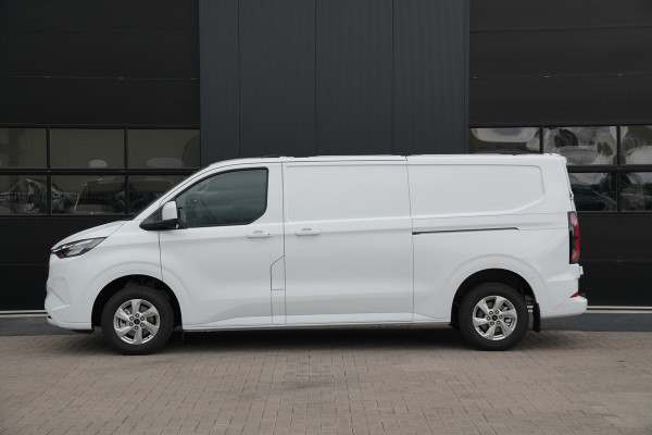 Ford E-Transit Custom 340 L2H1 Limited 71 kWh 218pk - 2x Schuifdeur - Trekhaak - Carplay - Camera - Carplay - Rijklaar
