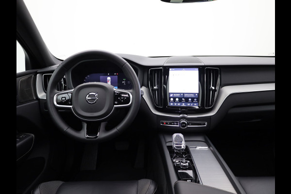 Volvo XC60 2.0 T6 Plug-in hybrid AWD Plus Dark | Panodak | Trekhaak | Elk. A-klep | Apple Carplay / Adroid | Memory Seats | Harman Kardon | Prijs Rijklaar !!