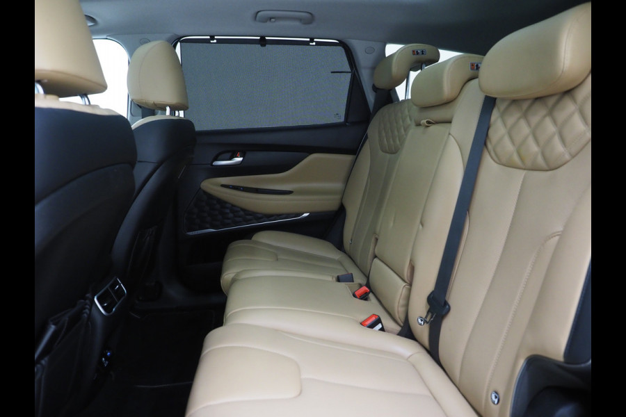 Hyundai Santa Fe 1.6 T-GDI PHEV Premium Sky 7p. | NL Auto | Panoramadak | Trekhaak | Leder | 360 | HUD | Krell | Keyless | Memory