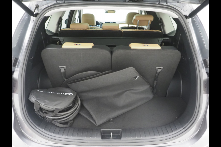 Hyundai Santa Fe 1.6 T-GDI PHEV Premium Sky 7p. | NL Auto | Panoramadak | Trekhaak | Leder | 360 | HUD | Krell | Keyless | Memory