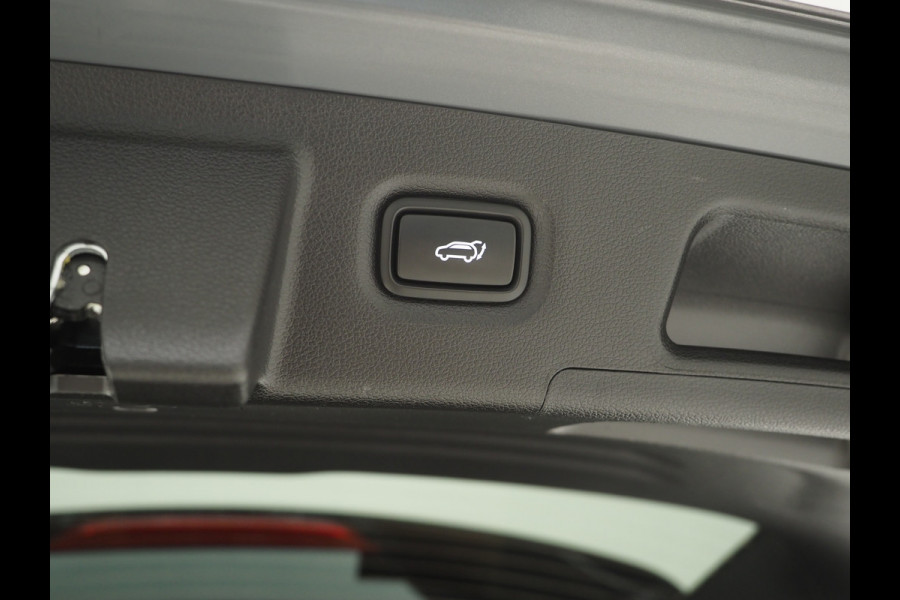 Hyundai Santa Fe 1.6 T-GDI PHEV Premium Sky 7p. | NL Auto | Panoramadak | Trekhaak | Leder | 360 | HUD | Krell | Keyless | Memory