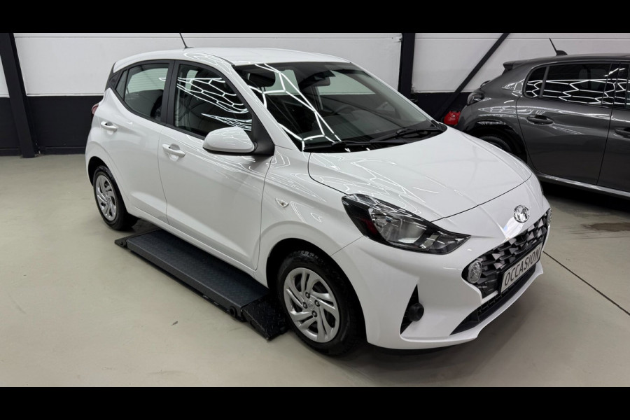 Hyundai i10 1.0 CarPlay, cruise control, camera achter, stoelverwarming