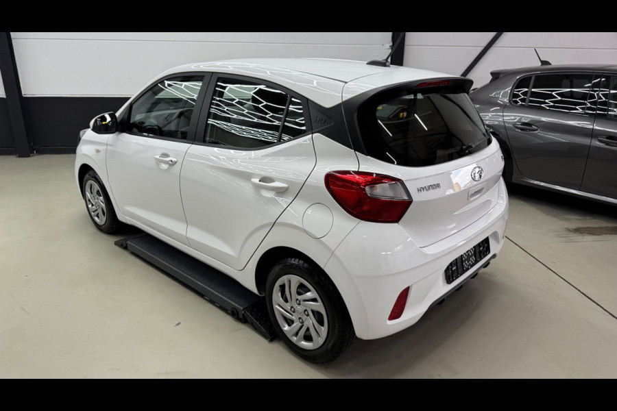 Hyundai i10 1.0 CarPlay, cruise control, camera achter, stoelverwarming
