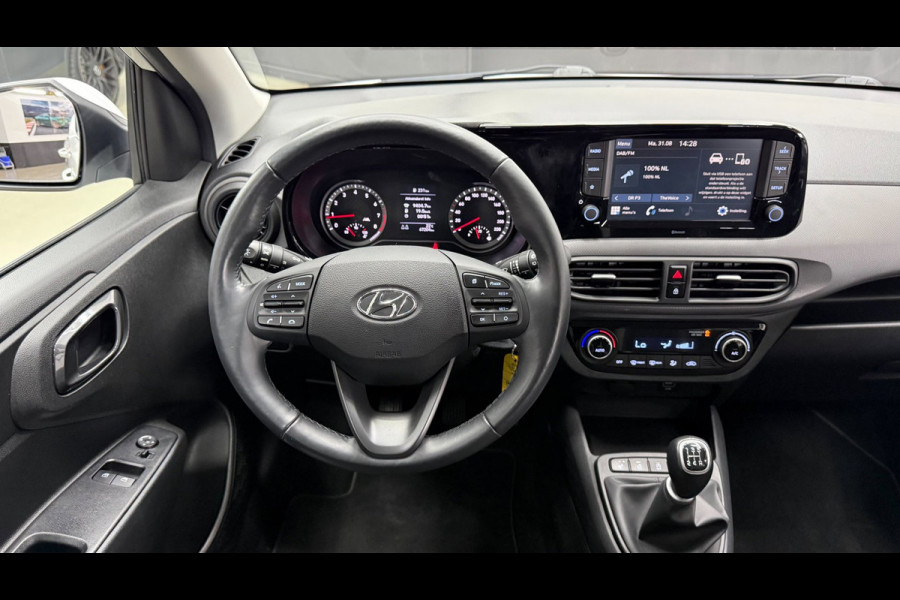 Hyundai i10 1.0 CarPlay, cruise control, camera achter, stoelverwarming