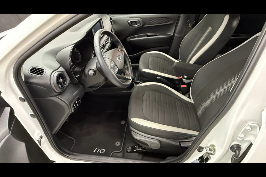 Hyundai i10 1.0 CarPlay, cruise control, camera achter, stoelverwarming