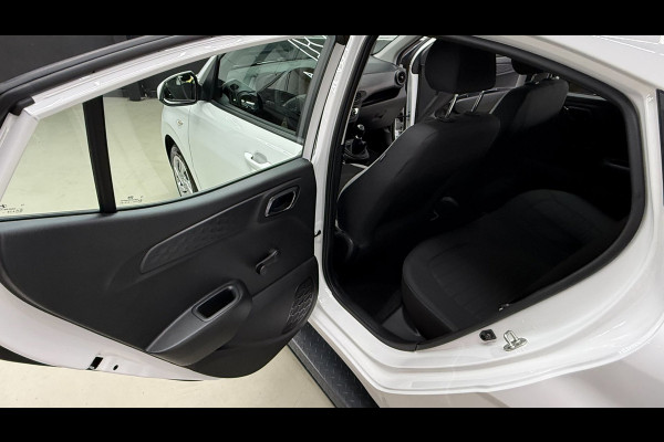 Hyundai i10 1.0 CarPlay, cruise control, camera achter, stoelverwarming
