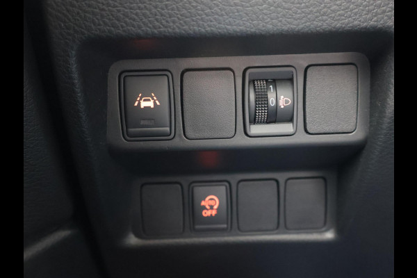 Nissan QASHQAI 1.2 N-CONNECTA + TREKHAAK | 18 INCH | PANORAMA | 360 CAMERA