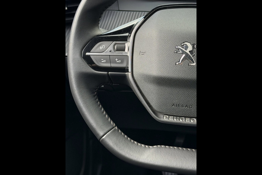 Peugeot 2008 1.2 PureTech Active Pack 23.000 KM - Apple CarPlay / Navigatie I Airco I LED I Sport velgen I Dealer onderhouden