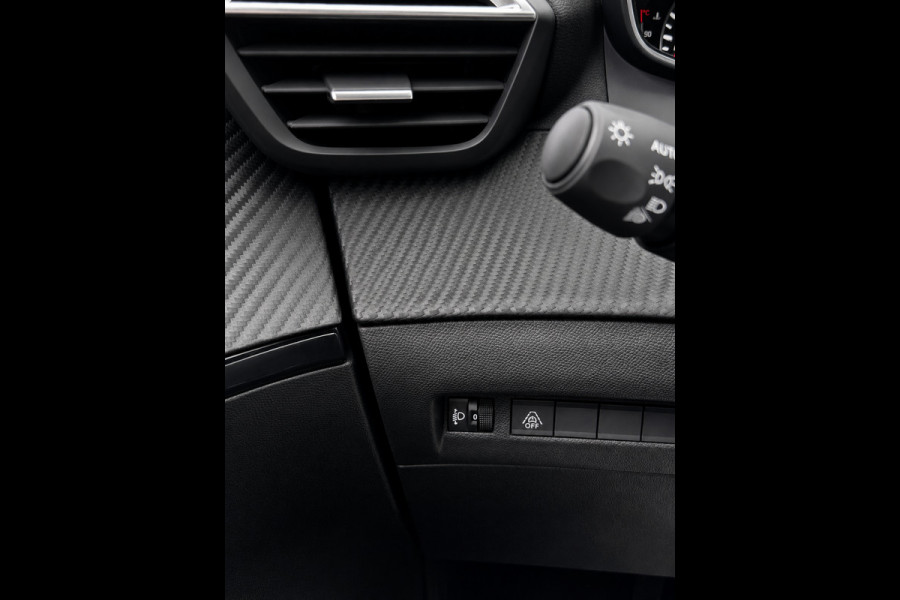 Peugeot 2008 1.2 PureTech Active Pack 23.000 KM - Apple CarPlay / Navigatie I Airco I LED I Sport velgen I Dealer onderhouden