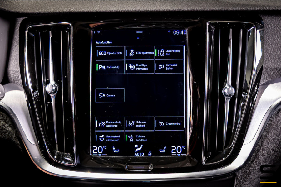 Volvo V60 2.0 B3 Momentum Advantage|NAP|Trekhaak|Cam|E-stoel