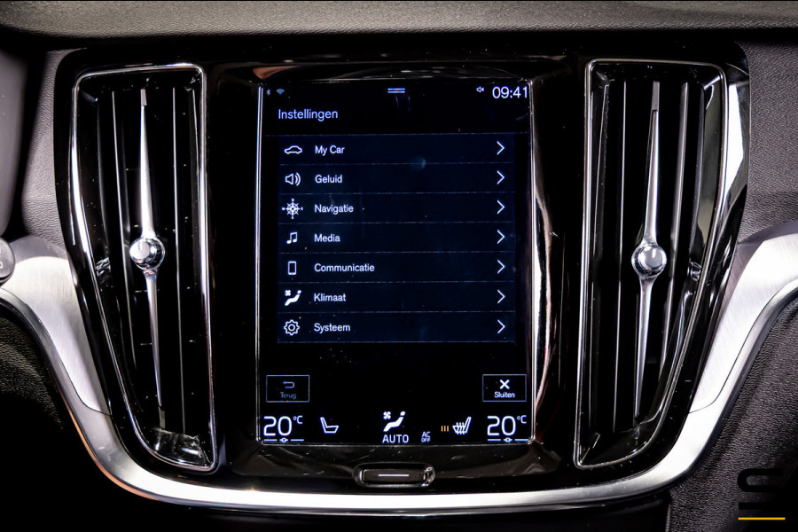 Volvo V60 2.0 B3 Momentum Advantage|NAP|Trekhaak|Cam|E-stoel