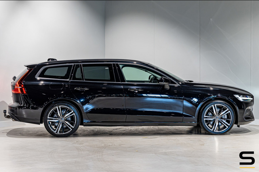 Volvo V60 2.0 B3 Momentum Advantage|NAP|Trekhaak|Cam|E-stoel