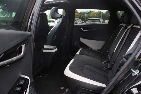 Kia Ev6 GT-Line 77.4 kWh / Full option! / Trekhaak / Panoramadak / 360Camera / Head-up / Keyless / 19'' / Half leder / Matrix LED / DAB / ACC / Stoelverwarming V+A / Warmtepomp