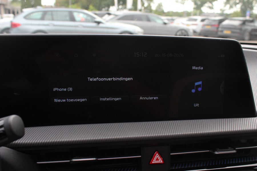 Kia Ev6 GT-Line 77.4 kWh / Full option! / Trekhaak / Panoramadak / 360Camera / Head-up / Keyless / 19'' / Half leder / Matrix LED / DAB / ACC / Stoelverwarming V+A / Warmtepomp