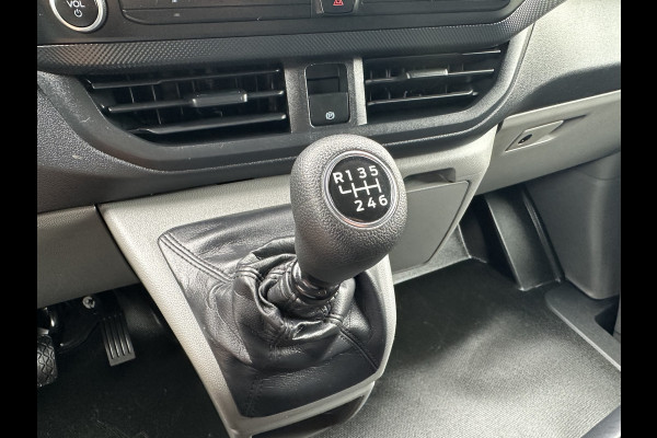 Ford Transit Custom 2.0 TDCI 136 PK TREND / L2H1 / 2.740 KG AHG / CAMERA / CRUISE / 3 ZITS / AIRCO / CARPLAY