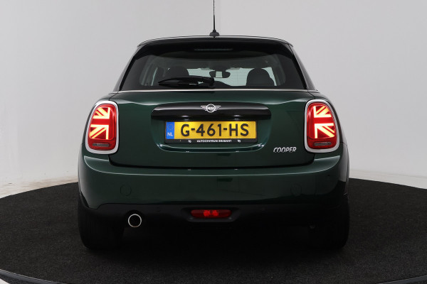 MINI 5-deurs 1.5 Cooper Chili (STOELVERWARMING, PARKEERSENSOREN, DEALER ONDERHOUDEN)