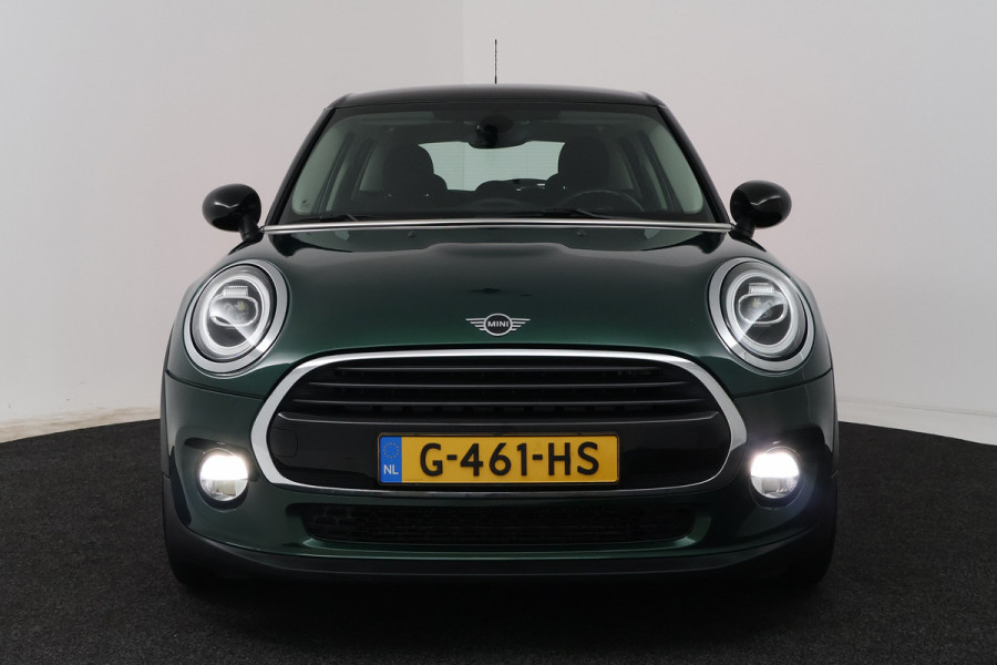 MINI 5-deurs 1.5 Cooper Chili (STOELVERWARMING, PARKEERSENSOREN, DEALER ONDERHOUDEN)