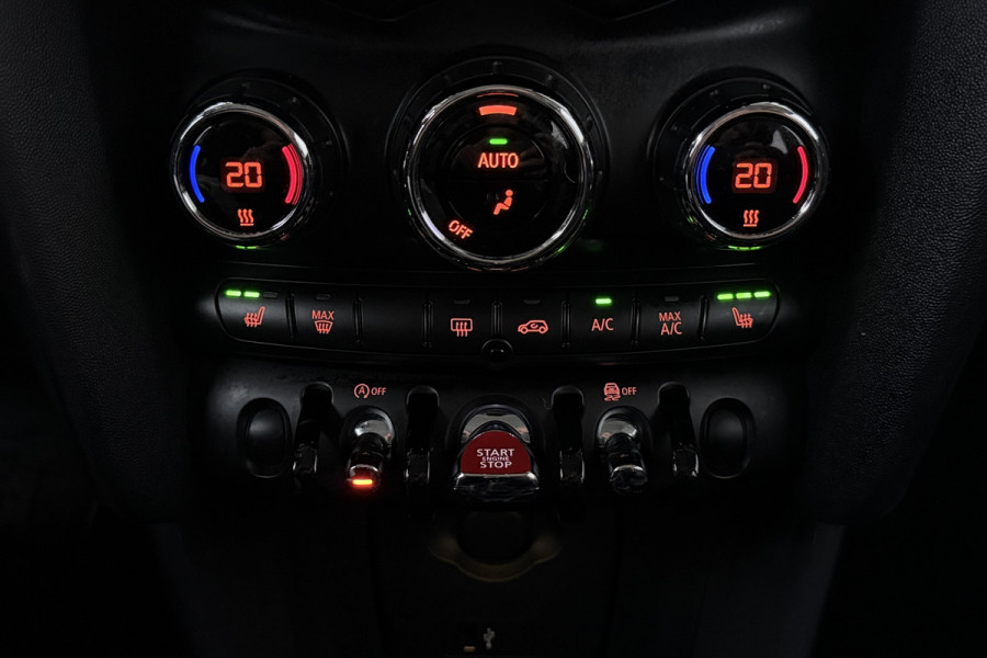 MINI 5-deurs 1.5 Cooper Chili (STOELVERWARMING, PARKEERSENSOREN, DEALER ONDERHOUDEN)