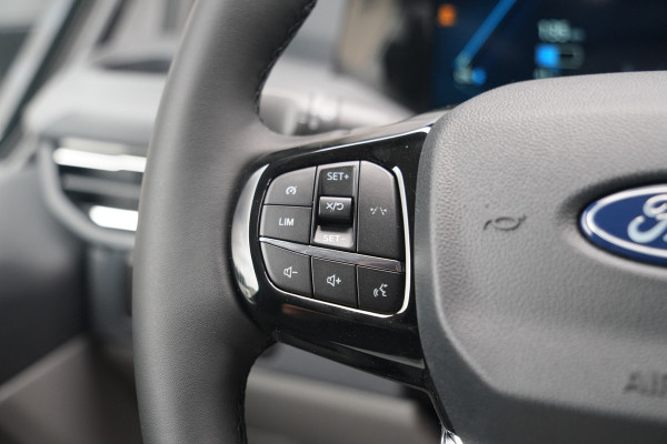 Ford E-Transit Custom 340 L2H1 Limited 71 kWh 218pk - Carplay - Camera - Stoel-stuurverwarming - Rijklaar