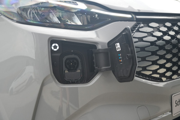 Ford E-Transit Custom 340 L2H1 Limited 71 kWh 218pk - Carplay - Camera - Stoel-stuurverwarming - Rijklaar