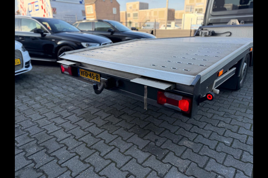Iveco Daily 35S21 3.0 410 Oprijwagen AUTOMAAT CARPLAY-CLIMA-CRUISE-ELEKTRISCHE LIER-LED-LUCHTVERING-NAVIGATIE-TACHOGRAAF-TREKHAAK