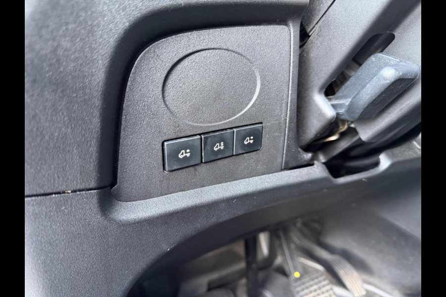 Iveco Daily 35S21 3.0 410 Oprijwagen AUTOMAAT CARPLAY-CLIMA-CRUISE-ELEKTRISCHE LIER-LED-LUCHTVERING-NAVIGATIE-TACHOGRAAF-TREKHAAK
