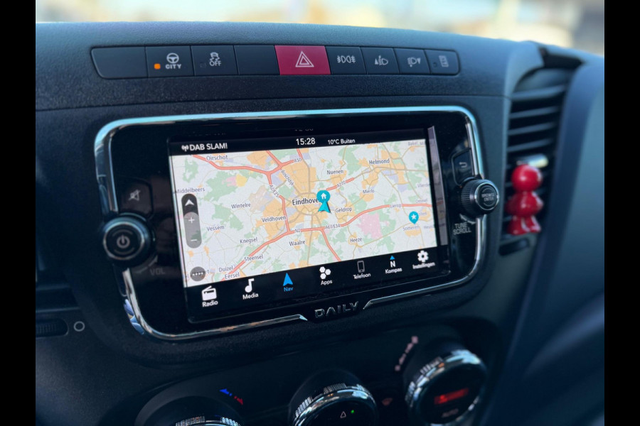 Iveco Daily 35S21 3.0 410 Oprijwagen AUTOMAAT CARPLAY-CLIMA-CRUISE-ELEKTRISCHE LIER-LED-LUCHTVERING-NAVIGATIE-TACHOGRAAF-TREKHAAK