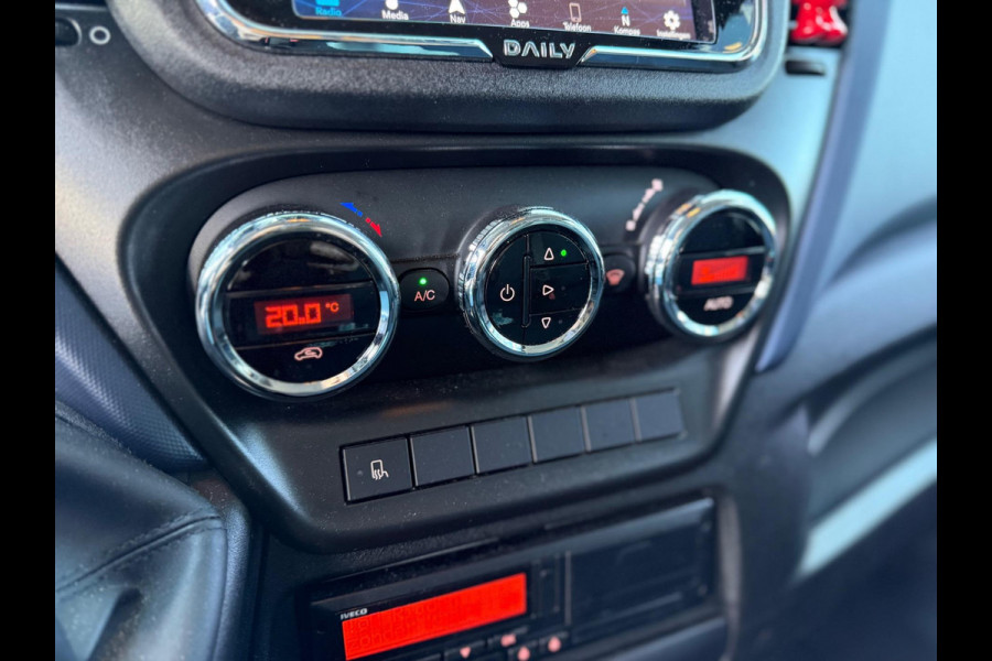 Iveco Daily 35S21 3.0 410 Oprijwagen AUTOMAAT CARPLAY-CLIMA-CRUISE-ELEKTRISCHE LIER-LED-LUCHTVERING-NAVIGATIE-TACHOGRAAF-TREKHAAK