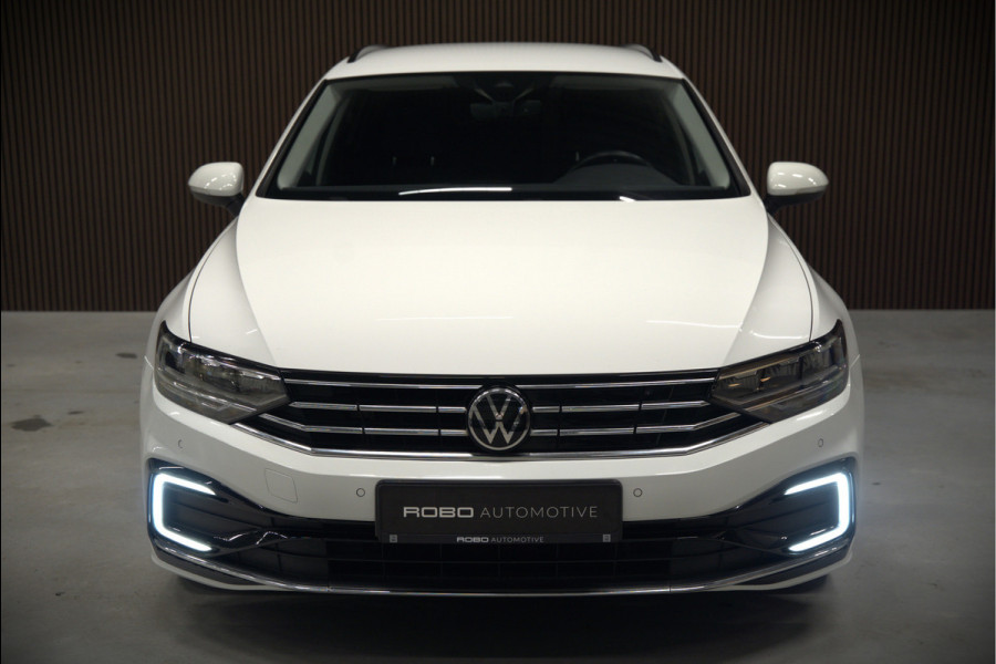 Volkswagen Passat Variant 1.4 TSI PHEV GTE Business | Stoelverwarming | Keyless | Navigatie | Apple Carplay | Camera | Trekhaak | Parkeersensoren | Climate Control | Cruise Control | Pretoria | SOH 93,87%
