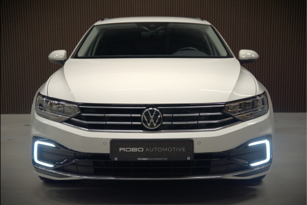 Volkswagen Passat Variant 1.4 TSI PHEV GTE Business | Stoelverwarming | Keyless | Navigatie | Apple Carplay | Camera | Trekhaak | Parkeersensoren | Climate Control | Cruise Control | Pretoria | SOH 93,87%