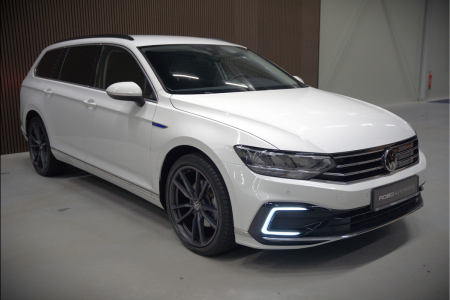 Volkswagen Passat Variant 1.4 TSI PHEV GTE Business | Stoelverwarming | Keyless | Navigatie | Apple Carplay | Camera | Trekhaak | Parkeersensoren | Climate Control | Cruise Control | Pretoria | SOH 93,87%