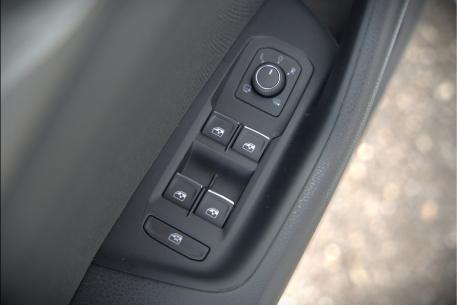 Volkswagen Passat Variant 1.4 TSI PHEV GTE Business | Stoelverwarming | Keyless | Navigatie | Apple Carplay | Camera | Trekhaak | Parkeersensoren | Climate Control | Cruise Control | Pretoria | SOH 93,87%