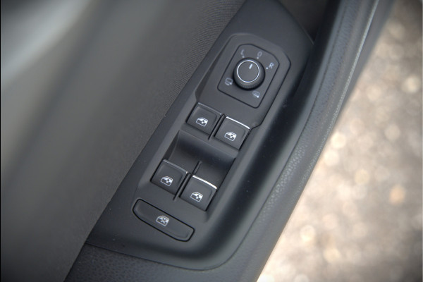 Volkswagen Passat Variant 1.4 TSI PHEV GTE Business | Stoelverwarming | Keyless | Navigatie | Apple Carplay | Camera | Trekhaak | Parkeersensoren | Climate Control | Cruise Control | Pretoria | SOH 93,87%