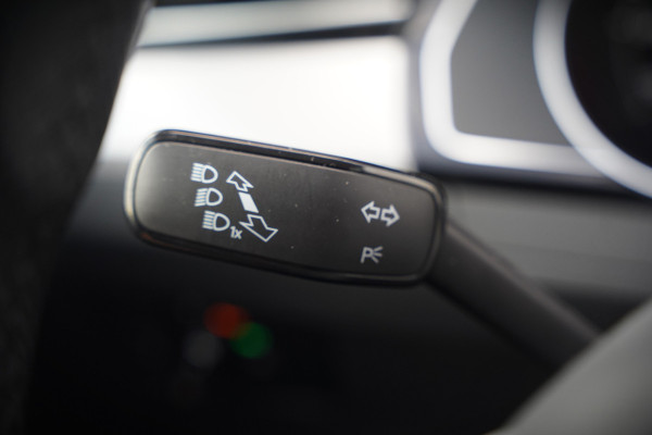 Volkswagen Passat Variant 1.4 TSI PHEV GTE Business | Stoelverwarming | Keyless | Navigatie | Apple Carplay | Camera | Trekhaak | Parkeersensoren | Climate Control | Cruise Control | Pretoria | SOH 93,87%